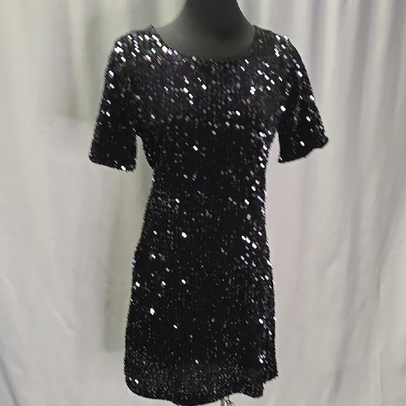black & white peplum dress Piano Pleat Peplum Dress M – OMNIA